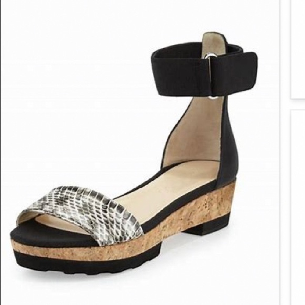 Jimmy Choo Size 8 (38) Black/White Flat Sandal